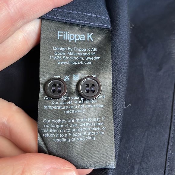 NWT Women's Filippa K Short Cotton Button Down Shirt / Black / X-Small - Picture 10 of 12